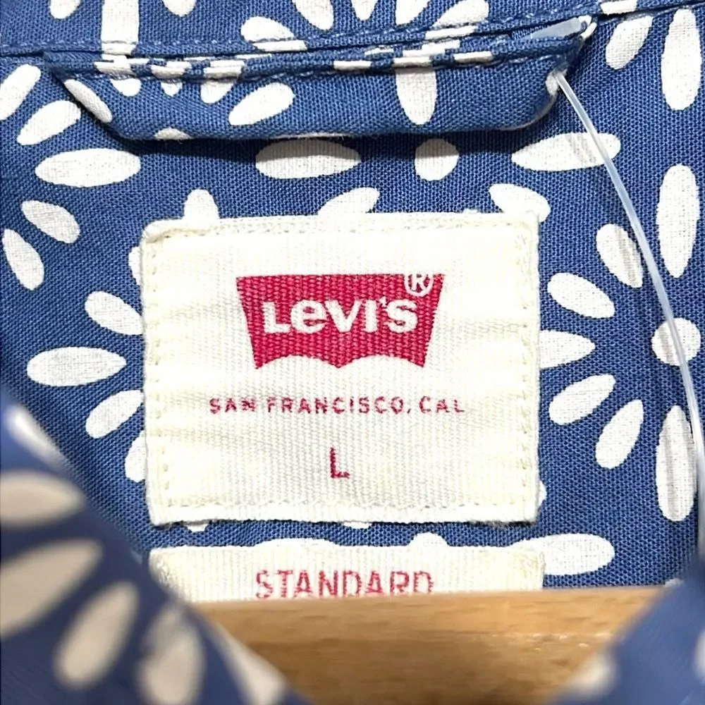 Levis Button Down Shirt Men's Size Large Short Sleeve One Pocket Standard Fit - Picture 9 of 12